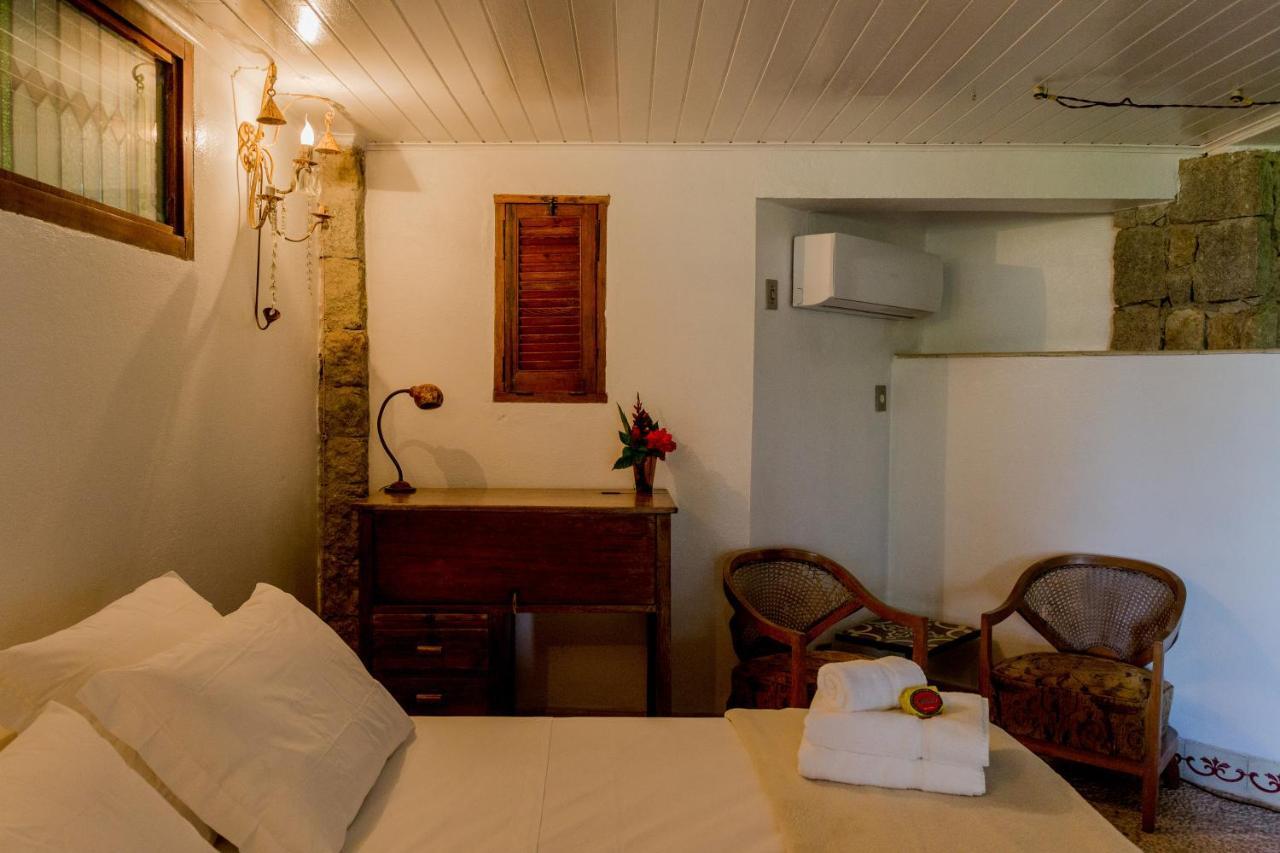 Feiticeira Guesthouse Ilhabela Rum bild
